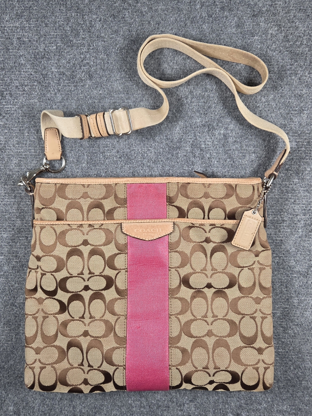Coach Signature Stripe File Crossbody Purse Tan Pink F28502 Messenger Hangtag